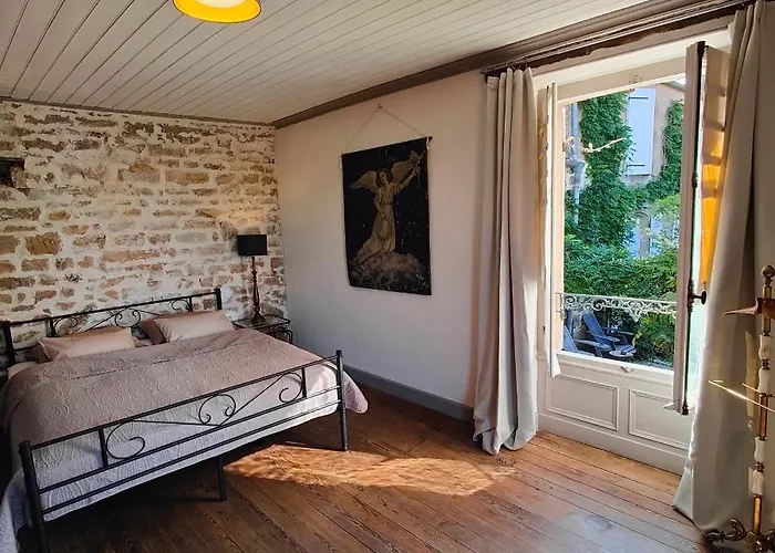 Tourellerenard Feriehus