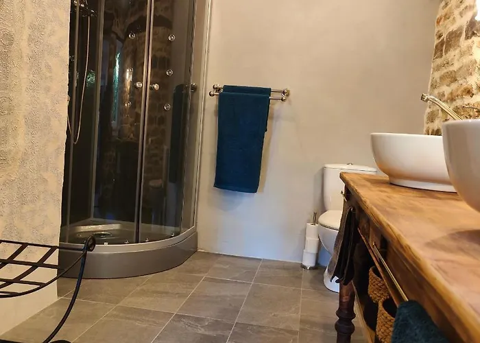 Tourellerenard * Champsevraine